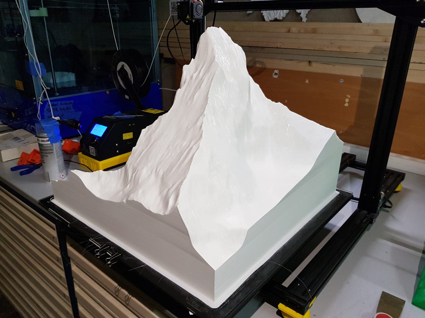Bergmodell Matterhorn frisch gedruckt auf dem Creality CR-10 S5