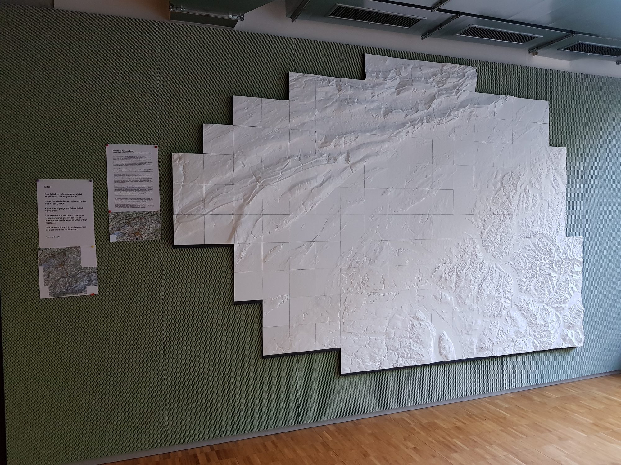 Relief des Kantons Bern als Wandrelief, ganzer Kanton